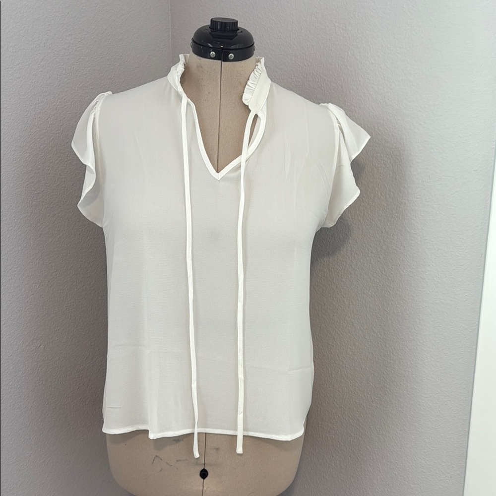 Elegant White Ruffle Sleeve Top